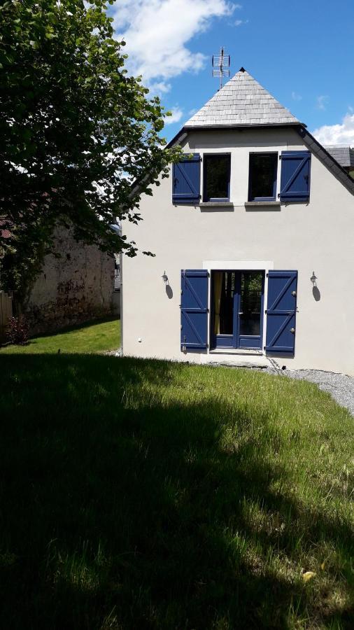Le Balcon Face A L'Aspin Villa Arreau Luaran gambar